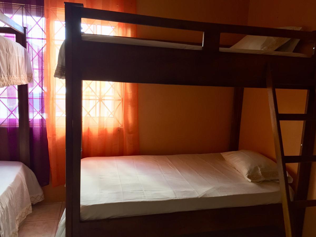 Yaad Hostel Μοντέγκο Μπέυ Εξωτερικό φωτογραφία