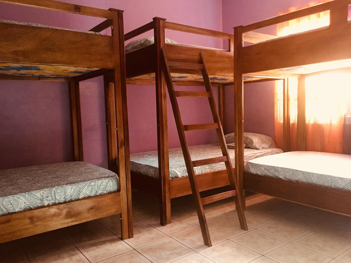Yaad Hostel Μοντέγκο Μπέυ Εξωτερικό φωτογραφία