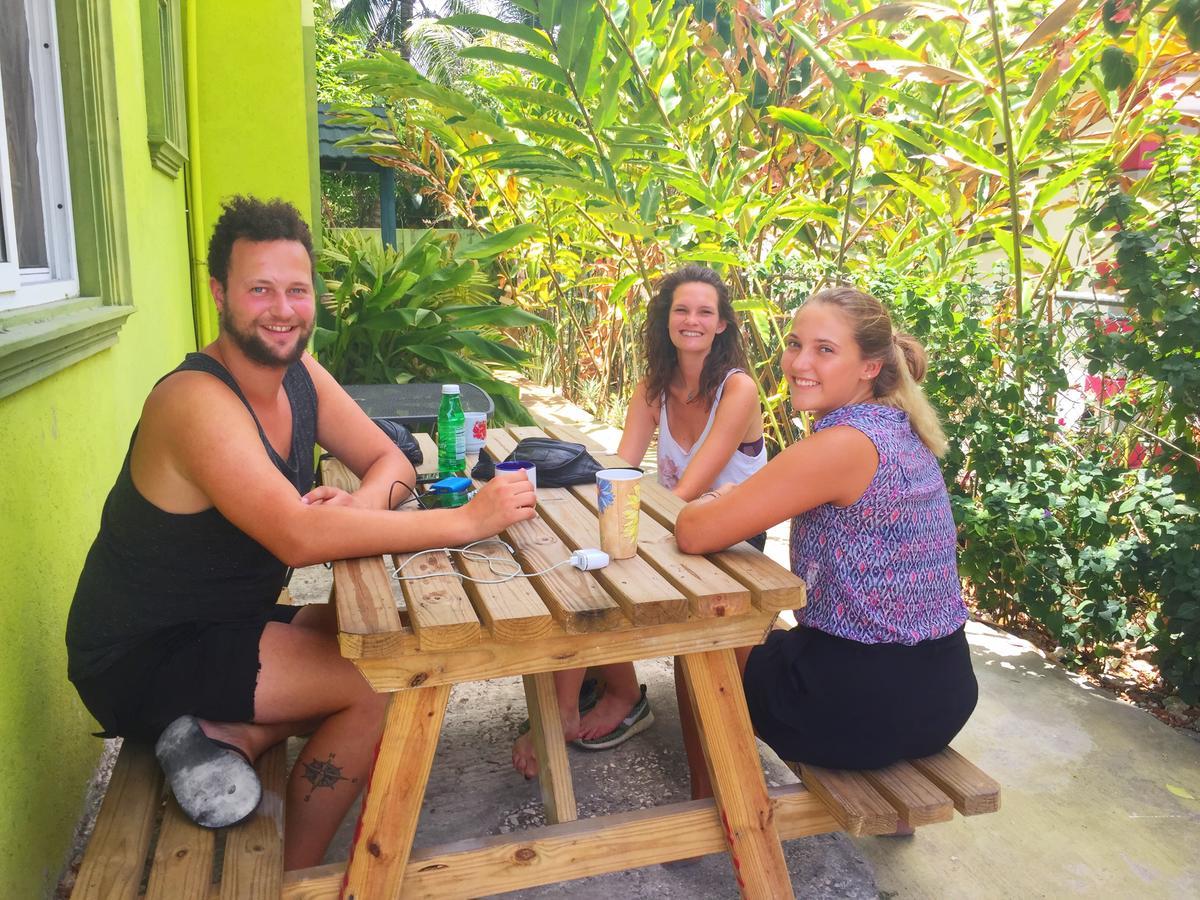 Yaad Hostel Μοντέγκο Μπέυ Εξωτερικό φωτογραφία