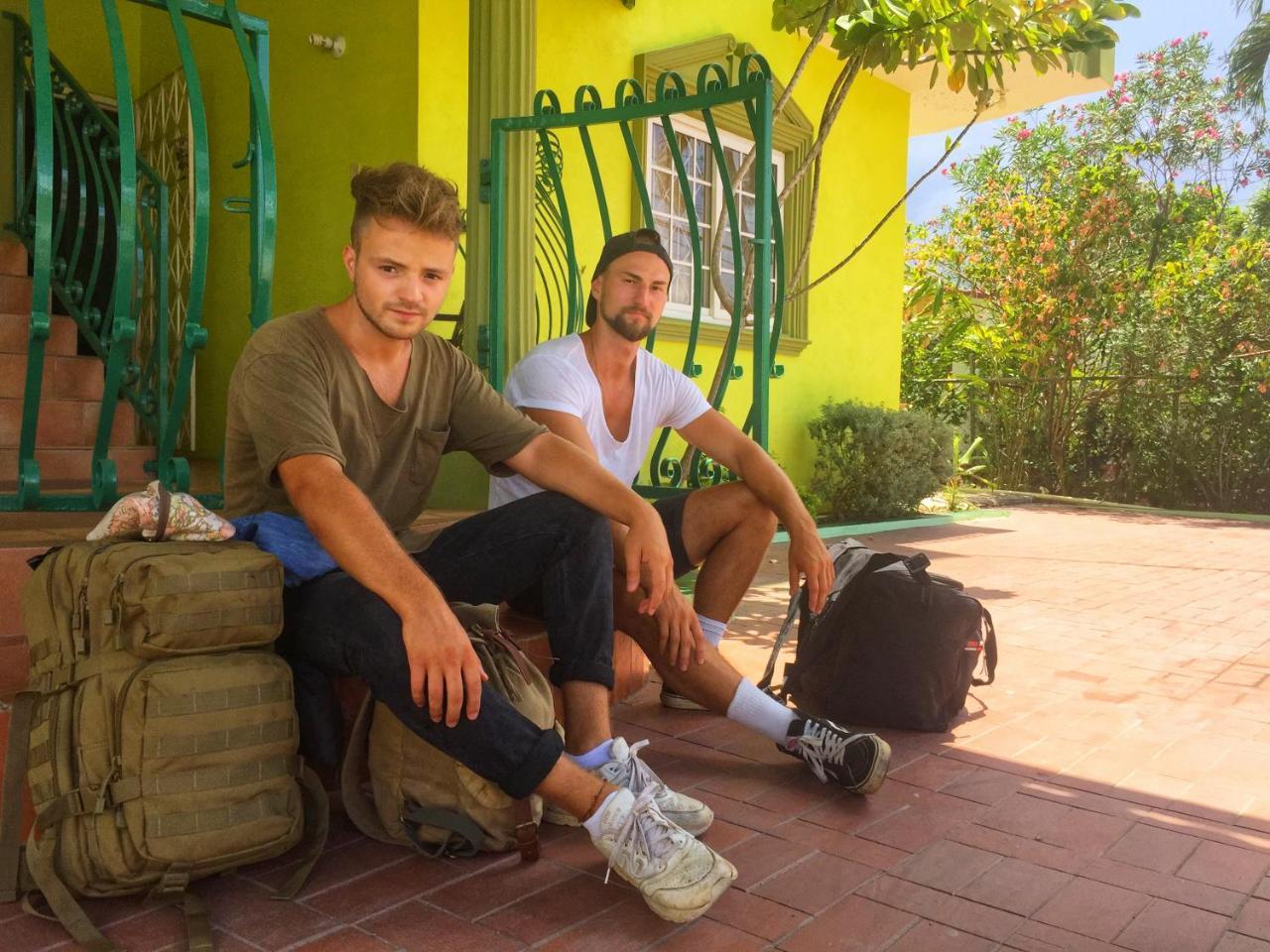 Yaad Hostel Μοντέγκο Μπέυ Εξωτερικό φωτογραφία